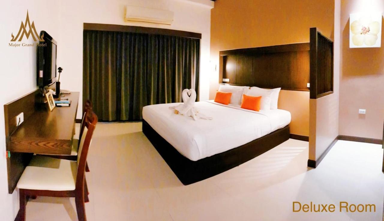 Major Grand Hotel Chum Phae Bagian luar foto