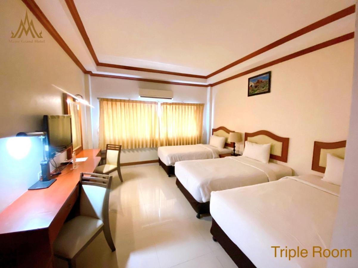 Major Grand Hotel Chum Phae Bagian luar foto